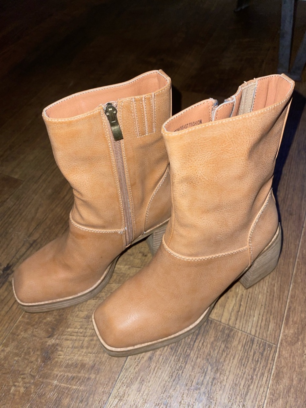 Beast Women's Tan Block Heel Boots